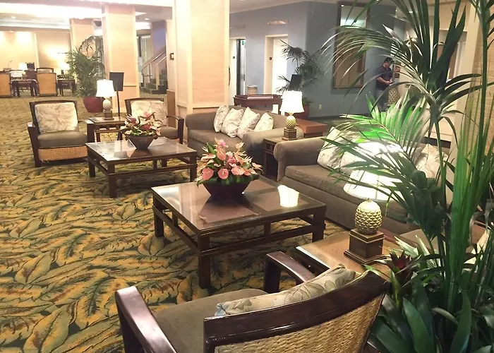 Outrigger Waikiki Paradise Hotel